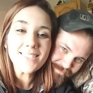 Meet your Posher, Dustin